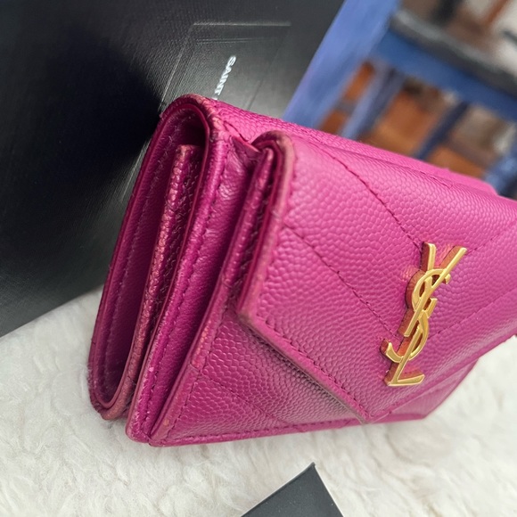 Saint Laurent Trifold Wallet - Picture 5 of 17